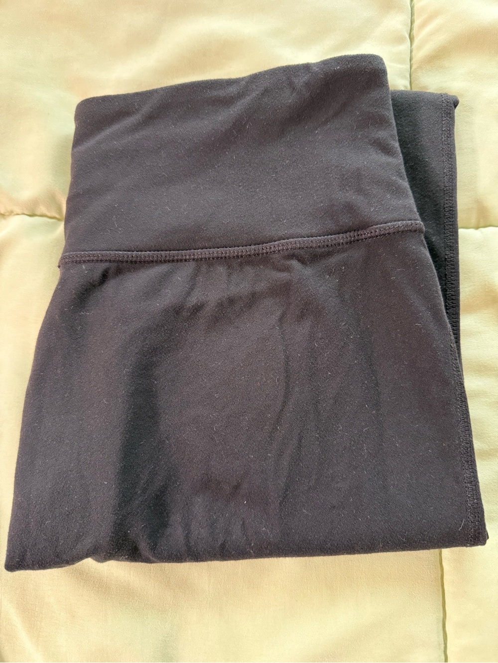 Women's Athleta Fitted Leggings Yoga Fitness Size Medium Black